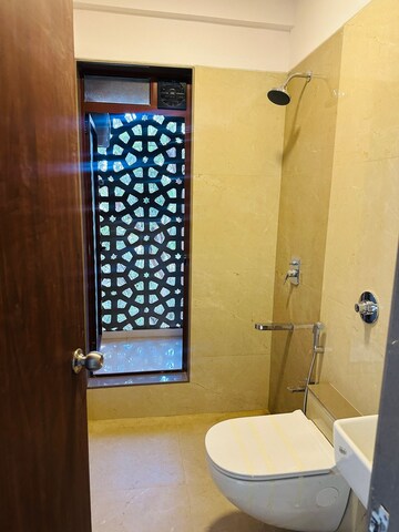 Attached Bathroom in 2 BHK Apartment at Chembur – for Rent