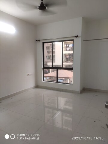 Room in 2 BHK Apartment at DTC Southern Heights, Joka – for Rent