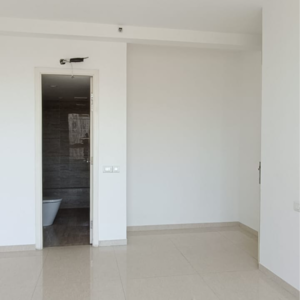 Room in 2 BHK Apartment at Hiranandani Delanna, Hiranandani Estate – for Sale