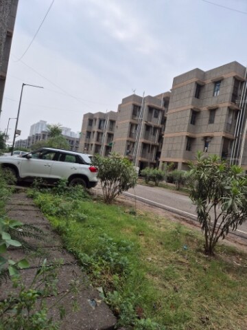 1.5 BHK Apartment – Exterior View View at Sector 10 Greater Noida - for Sale