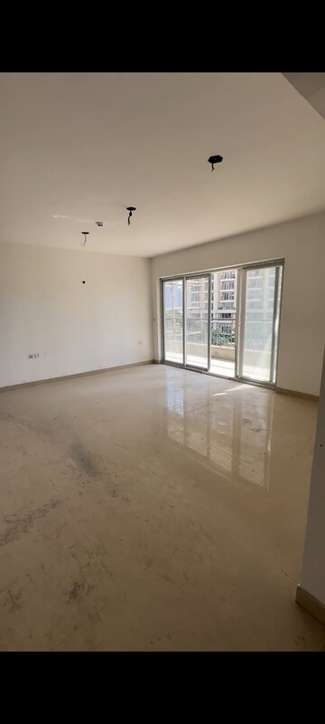 Room in 3 BHK Apartment at ATS Marigold, Sector 89a – for Sale