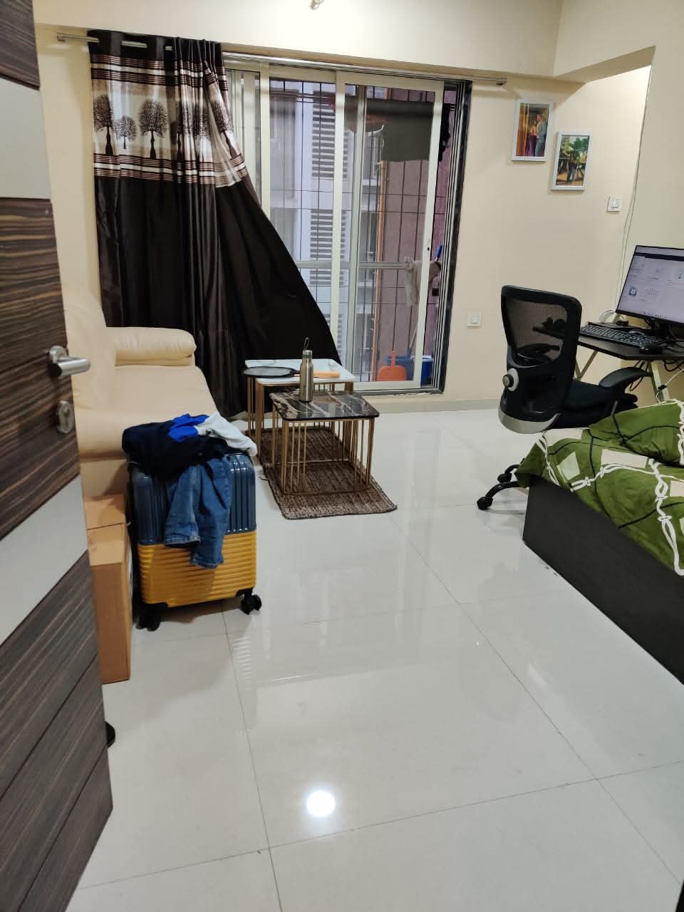 1 BHK Apartment For Rent in Sahajanand Athena