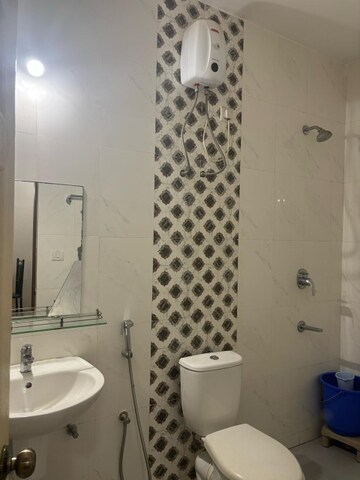 Bathroom in Studio Apartment at Miramar – for Rent