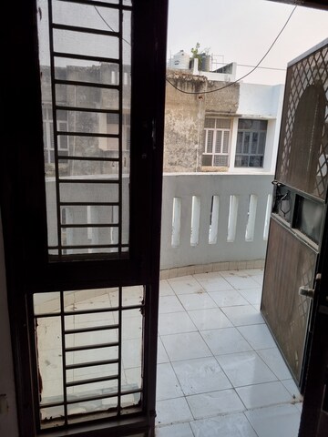 Balcony in 2 BHK Builder Floor at Sector 57 – for Rent
