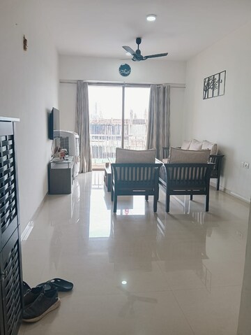 2 BHK Apartment For Sale in Kalpataru Harmony Pune, Wakad