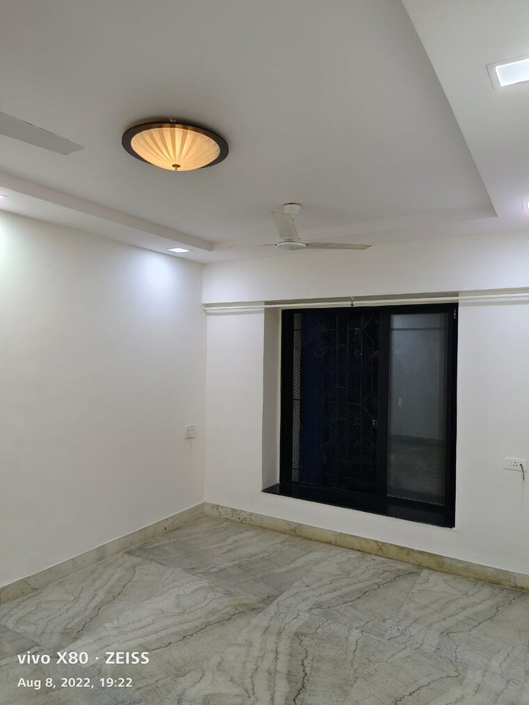 Room, mantri-park 2 Bedroom 630 Sq.Ft. Apartment In Goregaon East Mumbai 8587551
