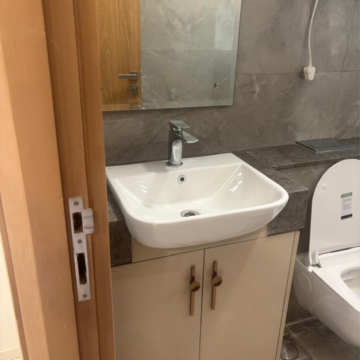 Bathroom in 3 BHK Apartment at M3M Heights, Sector 65 – for Rent