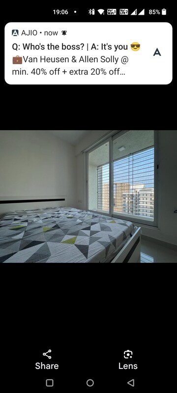 Bedroom in 2.5 BHK Apartment at DLH Orchid, Andheri West – for Rent