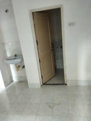 Building Lobby in 2 BHK Apartment at Mantri Park, Goregaon East – for Sale