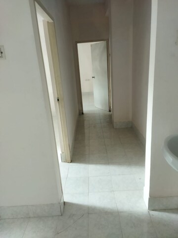 Bathroom in 2 BHK Apartment at Mantri Park, Goregaon East – for Sale