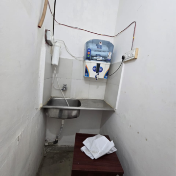   Office Space at Universal Trade Tower, Sispal Vihar – for Rent