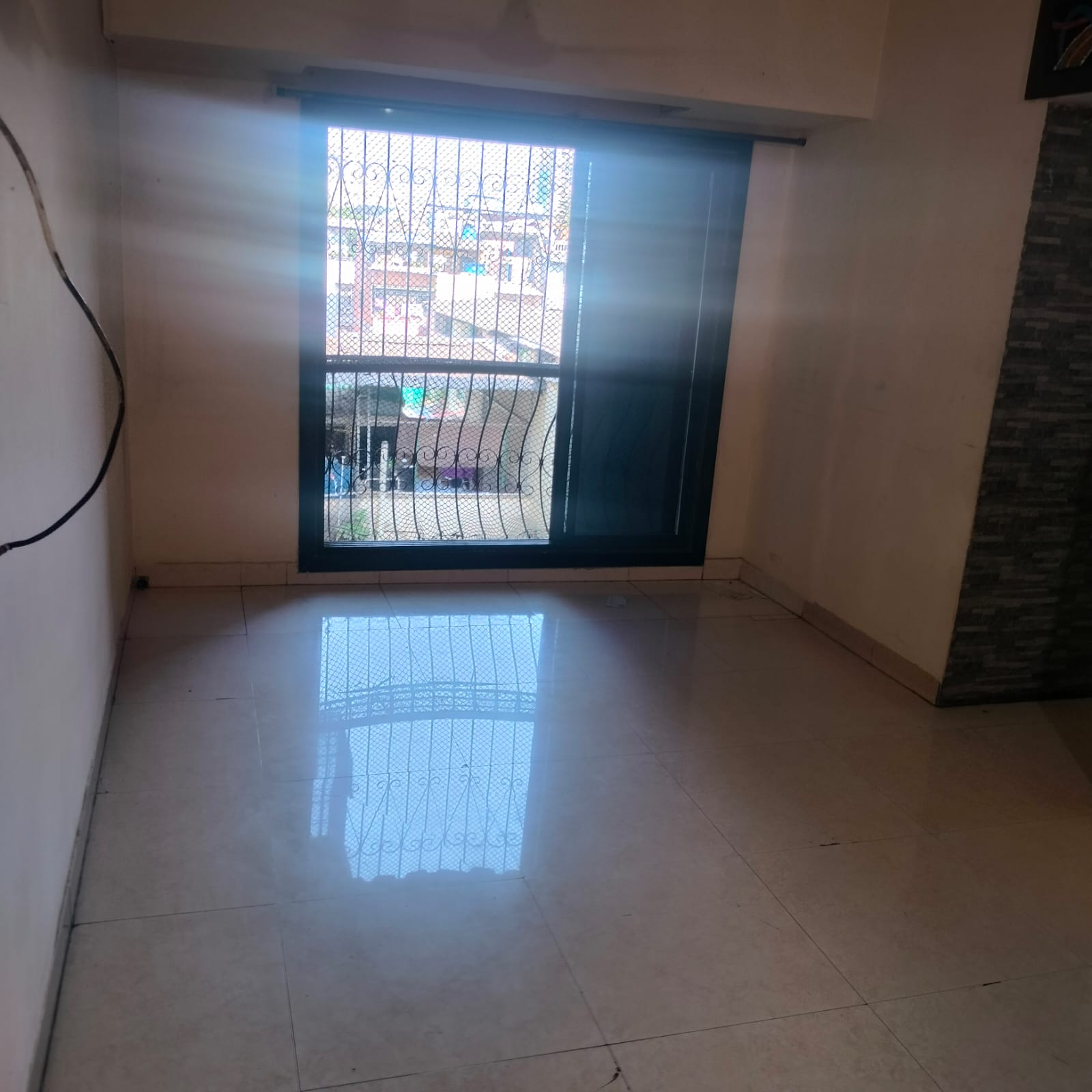 2 BHK + Extra Room Apartment For Rent in Valley View CHS