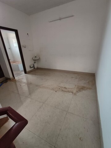 Room in 3 BHK Independent House at Indiranagar – for Rent