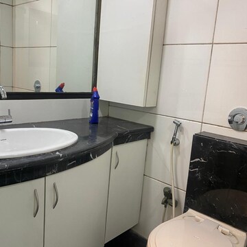 Attached Bathroom in 4 BHK Apartment at Santacruz West – for Rent