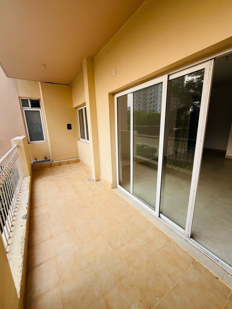 Balcony, sector 111 5 Bedroom 3735 Sq.Ft. Apartment In Sector 111 Gurgaon 8587815