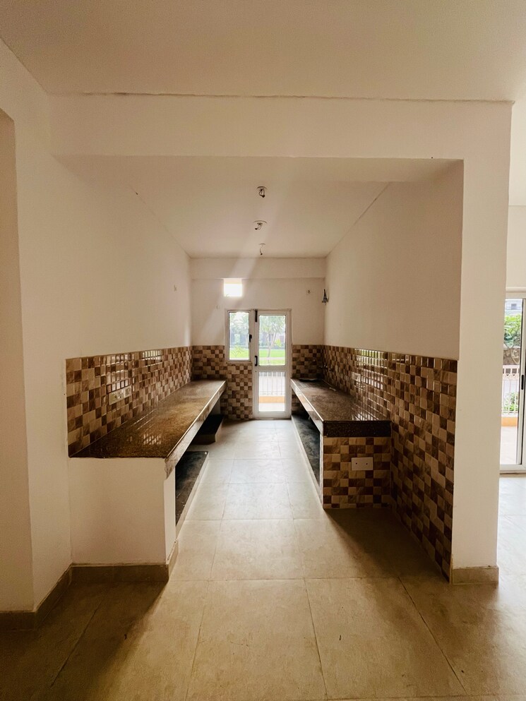 Kitchen, sector 111 5 Bedroom 3735 Sq.Ft. Apartment In Sector 111 Gurgaon 8587815