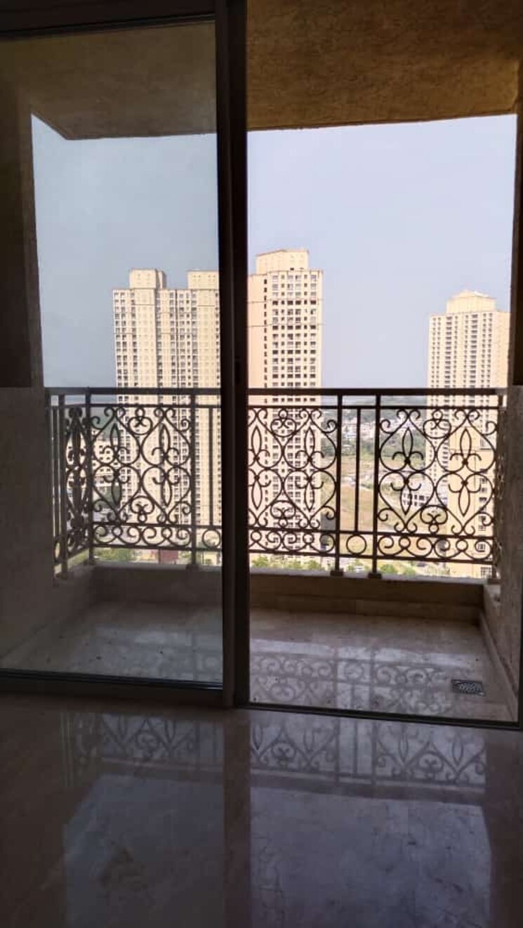 Room, hiranandani-eagleridge-wing-b 3 Bedroom 1200 Sq.Ft. Apartment In Thane West Thane 8587816