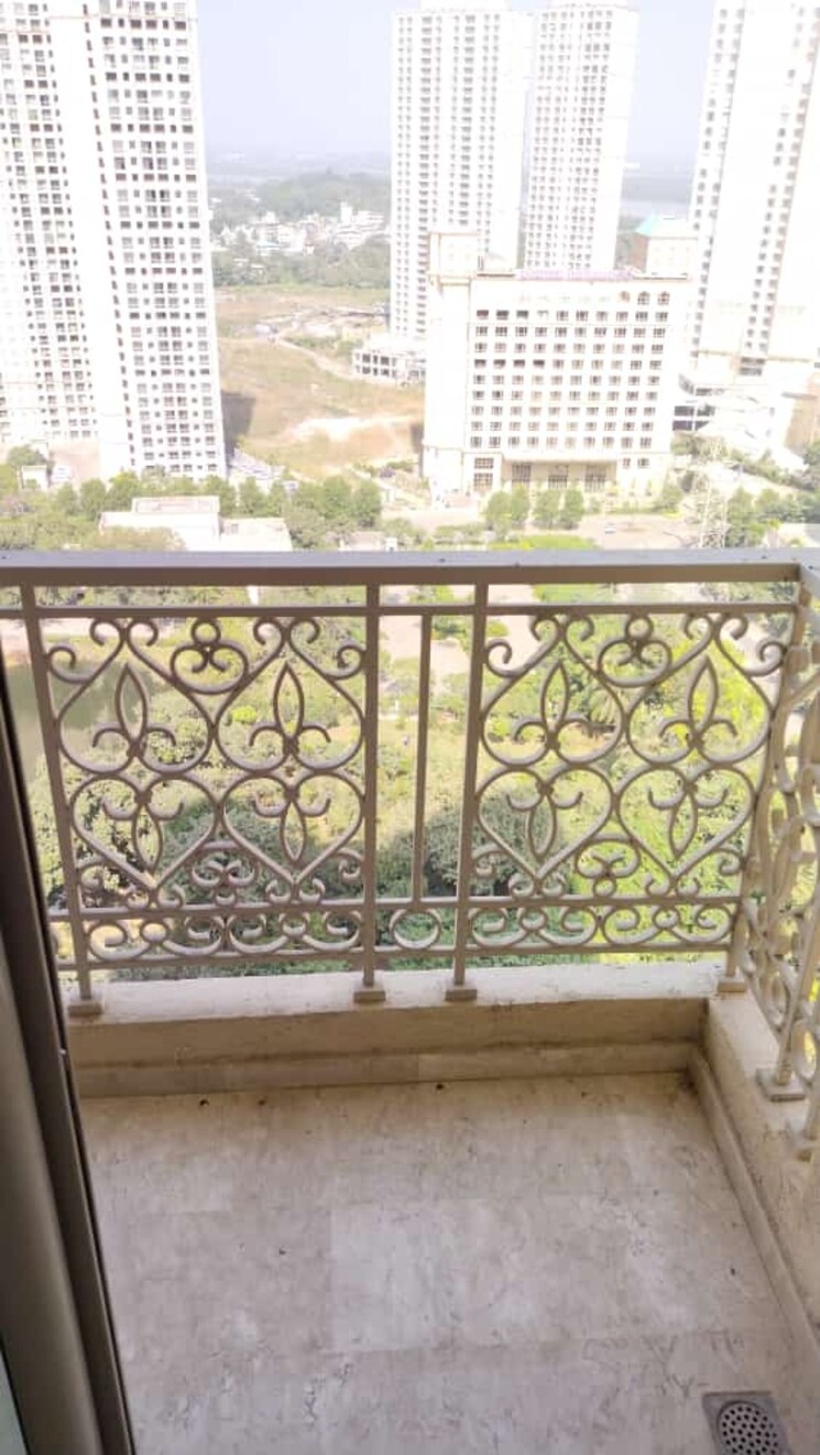 Balcony, hiranandani-eagleridge-wing-b 3 Bedroom 1200 Sq.Ft. Apartment In Thane West Thane 8587816