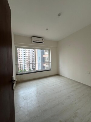 Room in 3 BHK Apartment at Shapoorji Pallonji Joyville Phase 2, Sector 102 – for Sale