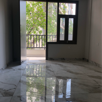 Room in 2.5 BHK Villa at Sector 23a – for Rent