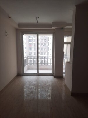 2 BHK Apartment For Sale in Amrapali Golf Homes, Sector 4 Greater Noida