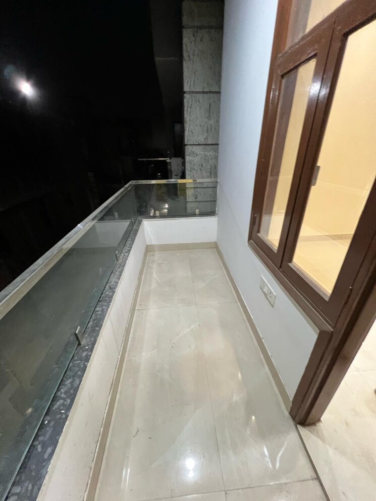 Balcony, chattarpur 2 Bedroom 720 Sq.Ft. Builder Floor In Chattarpur Delhi 8587852