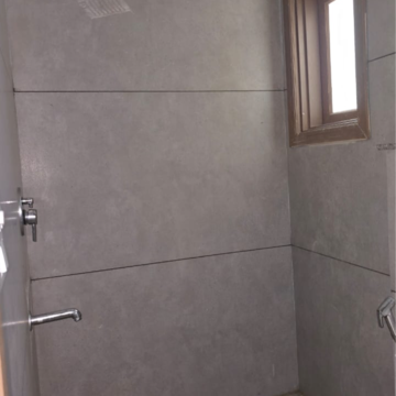 Room in 2 BHK Builder Floor at Sector 23 – for Rent