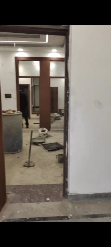 Bathroom in 3 BHK Builder Floor at Vasundhara Sector 1 – for Sale
