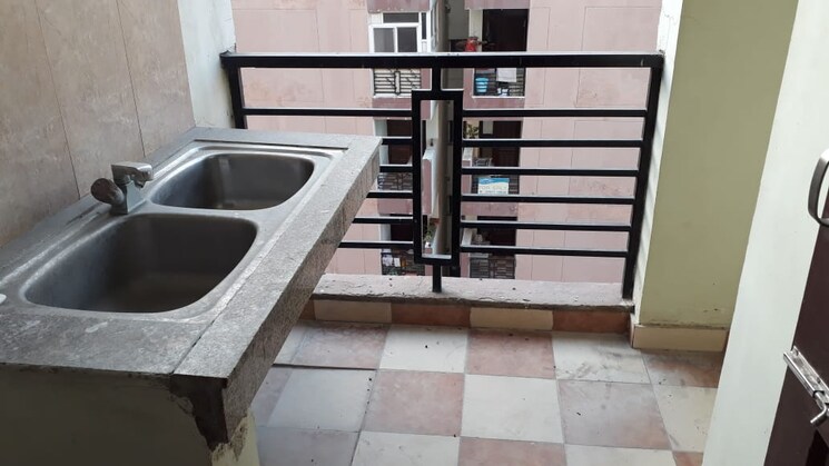 Balcony, vip road 3 Bedroom 1439 Sq.Ft. Apartment In Vip Road Zirakpur 8587903