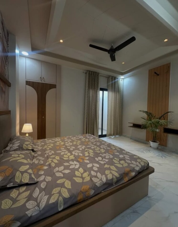 Bedroom, sector 32 3 Bedroom 2250 Sq.Ft. Builder Floor In Sector 32 Faridabad 8587974