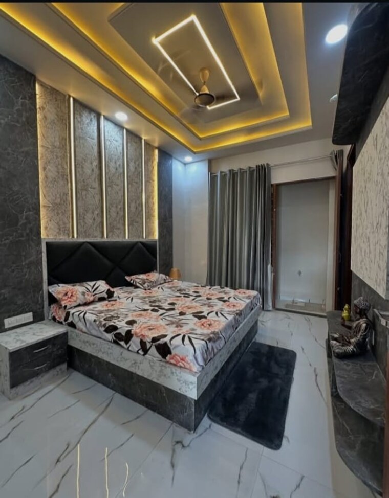 Bedroom, sector 32 3 Bedroom 2250 Sq.Ft. Builder Floor In Sector 32 Faridabad 8587974