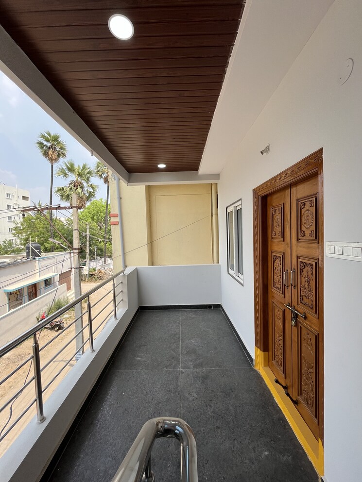 Balcony, mallapur 5 Bedroom 3850 Sq.Ft. Independent House In Mallapur Hyderabad 8587713