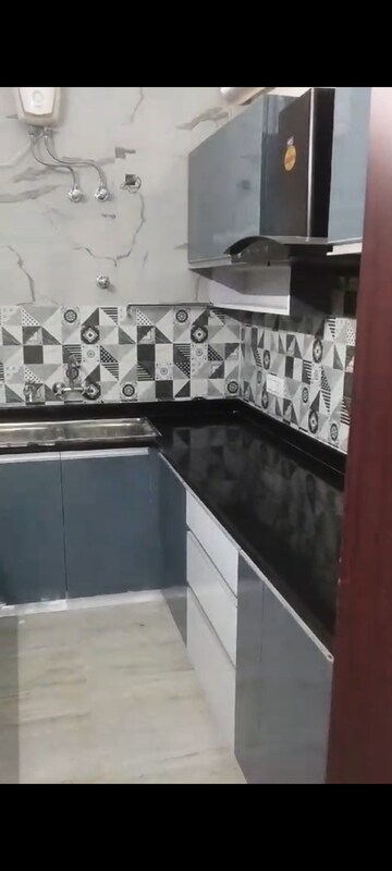 Kitchen in 2.5 BHK Builder Floor at Kalkaji – for Rent