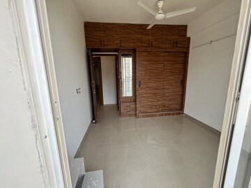 3 BHK Apartment For Rent in ROF Aalayas, Sector 102