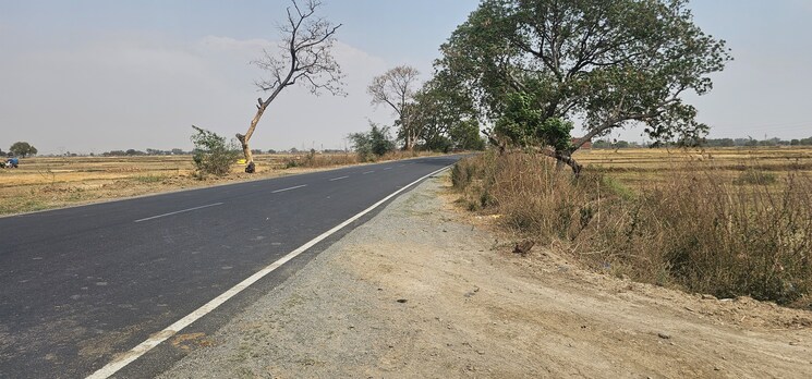 undefined, chunar  1000 Sq.Yd. Plot In Chunar Mirzapur 8588035