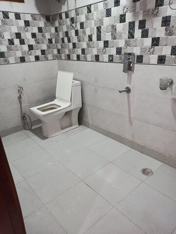Bathroom in 3 BHK Builder Floor at Panchsheel Vihar – for Sale