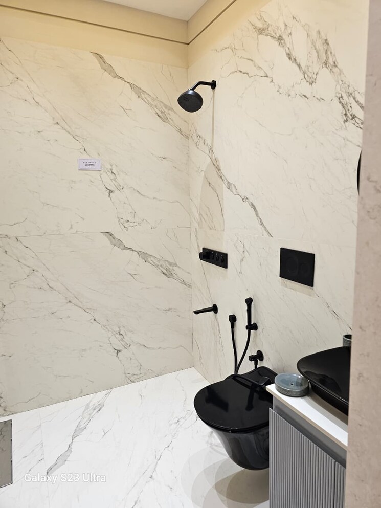 Bathroom, gurukul-tapodhan 2 Bedroom 900 Sq.Ft. Apartment In Andheri West Mumbai 8588019