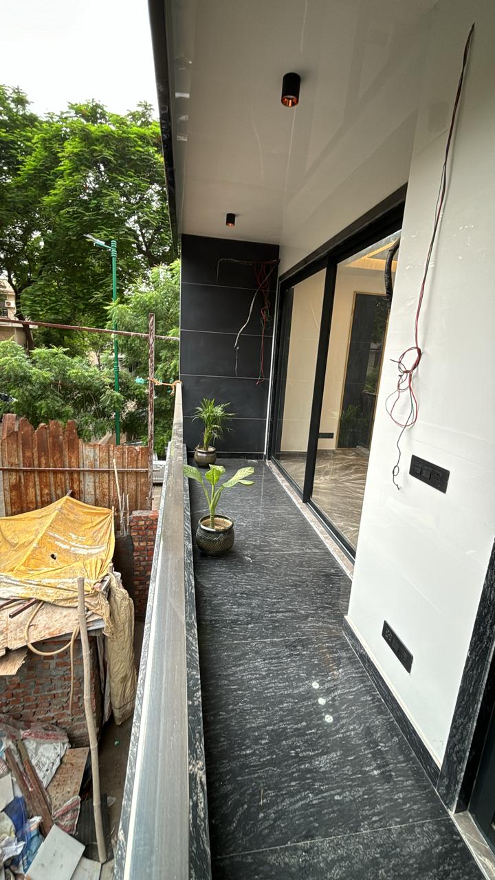 4 BHK + Pooja Room,Servant Room,Study Room,Extra Room Apartment For Sale in Omaxe Designer Villas Mayfield Garden