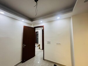 Room in 2 BHK Independent House at Chattarpur – for Sale