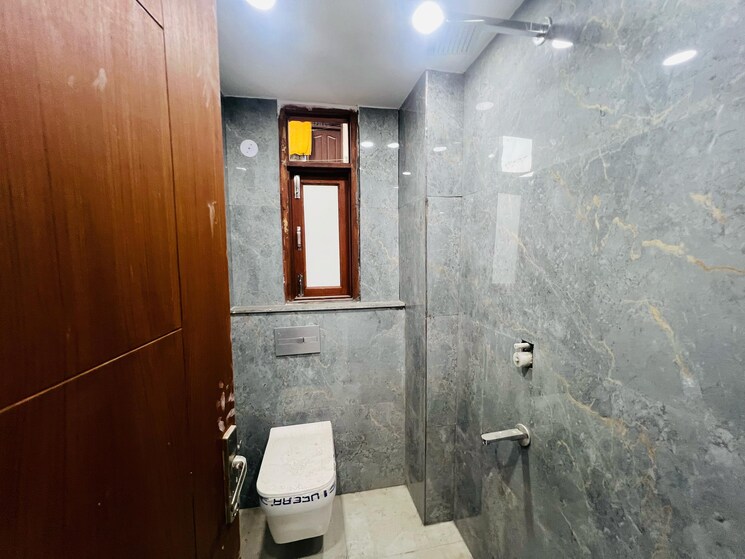 Bathroom, chattarpur 2 Bedroom 720 Sq.Ft. Independent House In Chattarpur Delhi 8588023
