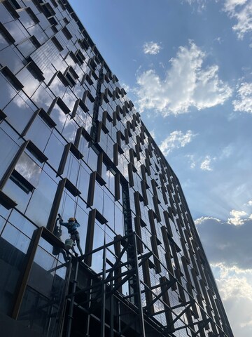  Office Space – Exterior View View at Naman Kushal Wallstreet, Shivajinagar - for Rent