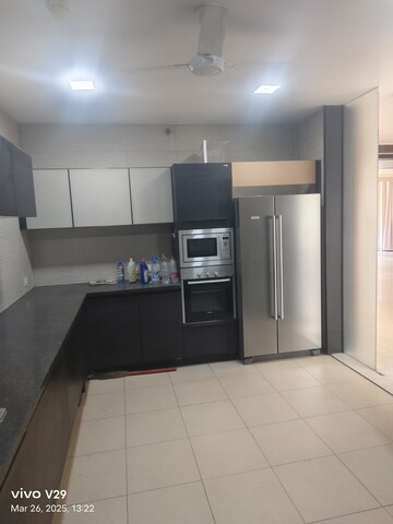 Kitchen in 4 BHK Apartment at Central Park I, Sector 42 – for Rent