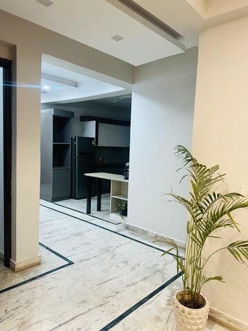 Room in 3 BHK Builder Floor at Chattarpur – for Rent