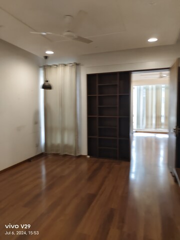 3 BHK Apartment For Rent in Parsvnath Exotica, Sector 53