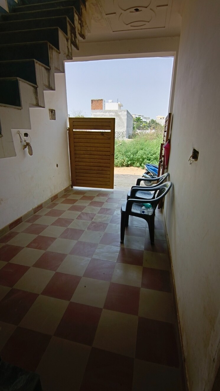  Parking, mubarakpur 2 Bedroom 950 Sq.Ft. Independent House In Mubarakpur Lucknow 8588149