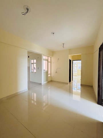Room in 3 BHK Apartment at Javin Raj Empire, Raj Nagar Extension – for Sale