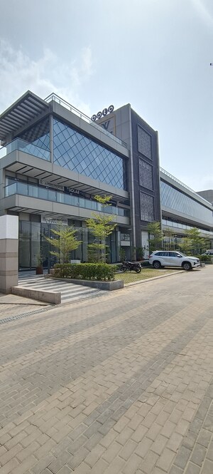  Shop – Exterior View View at BPTP District, Sector 81 - for Sale