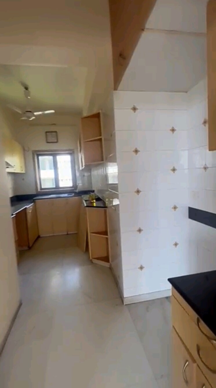 Kitchen, peddar road 3 Bedroom 1500 Sq.Ft. Apartment In Peddar Road Mumbai 8588186