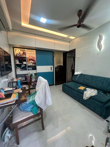 Bedroom in 1 BHK Apartment at Kalwa – for Sale