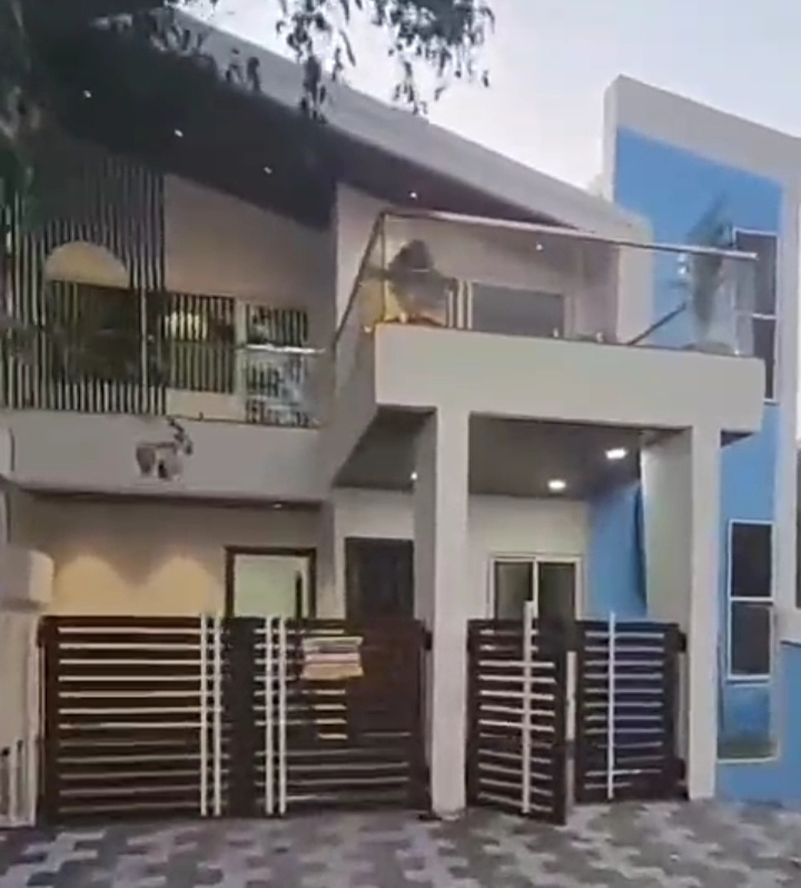 4 BHK + Pooja Room Villa For Sale in Bengali Square 